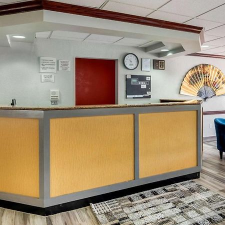 Quality Inn Overland Park Kansas City Bagian luar foto