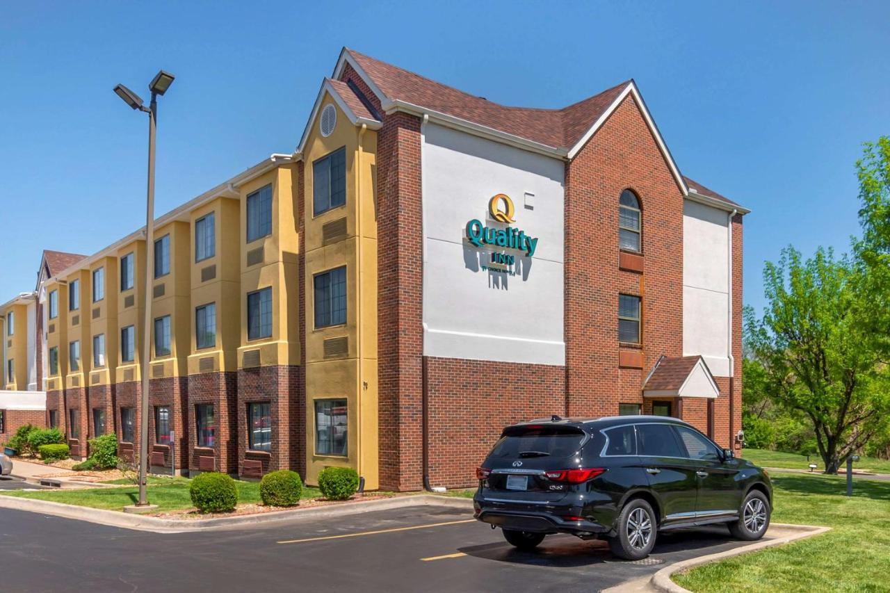 Quality Inn Overland Park Kansas City Bagian luar foto