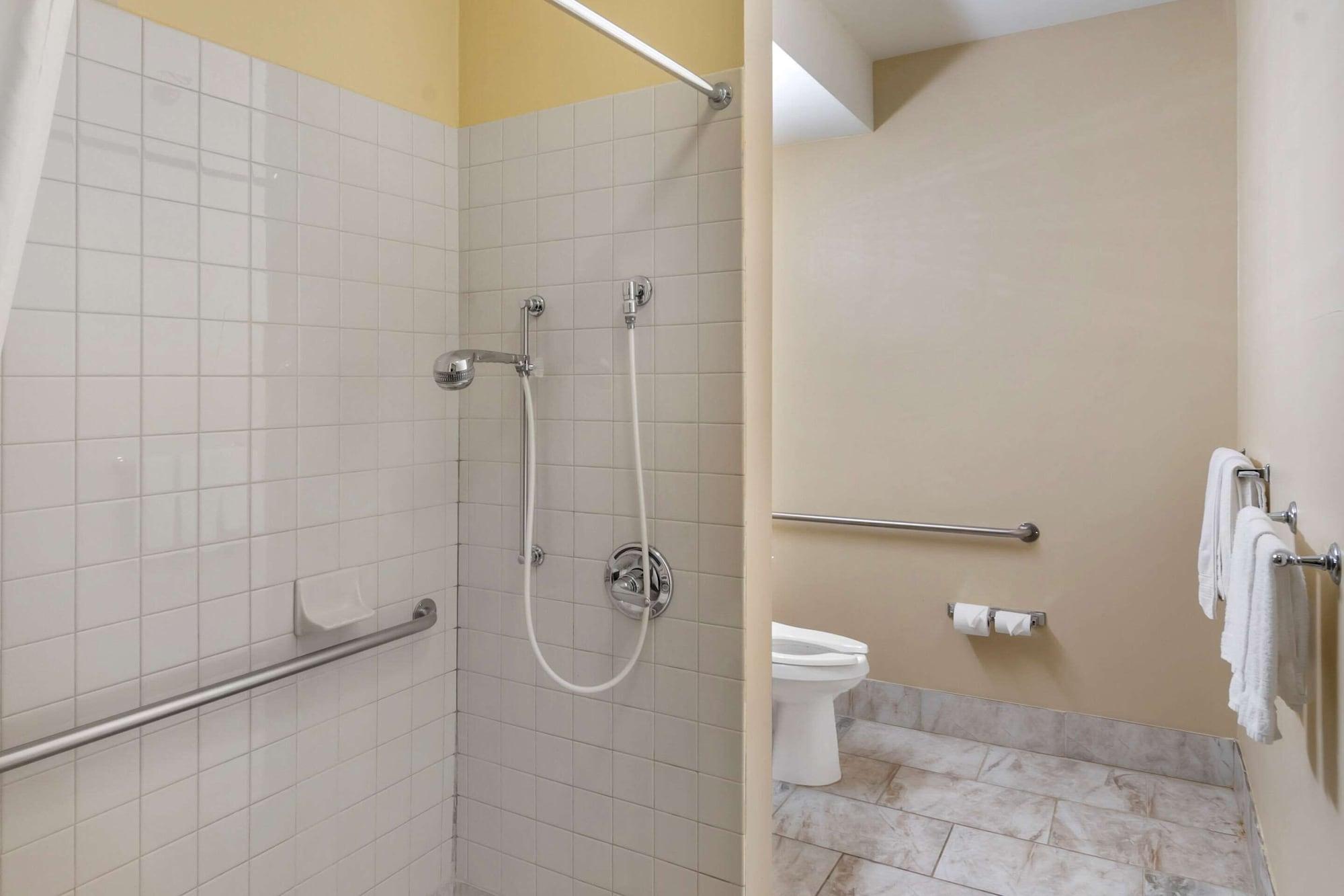 Quality Inn Overland Park Kansas City Bagian luar foto